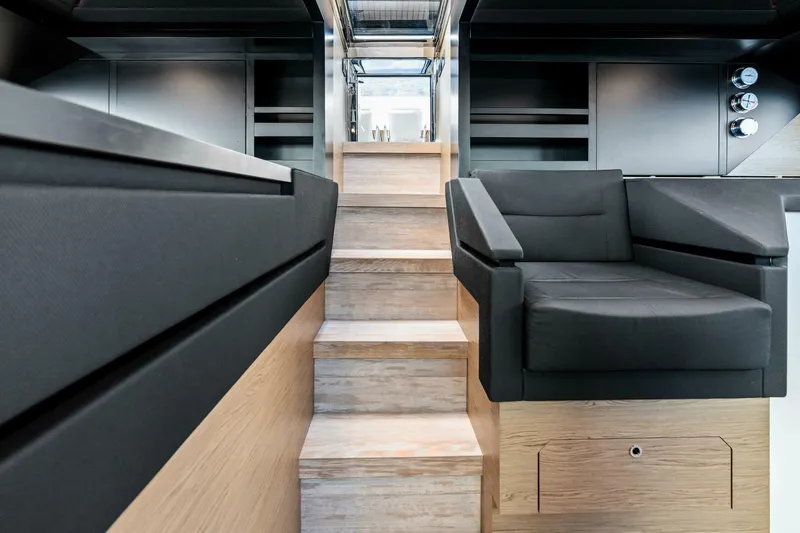 Slide: The Image of Ferretti 920 2021 - 5622585