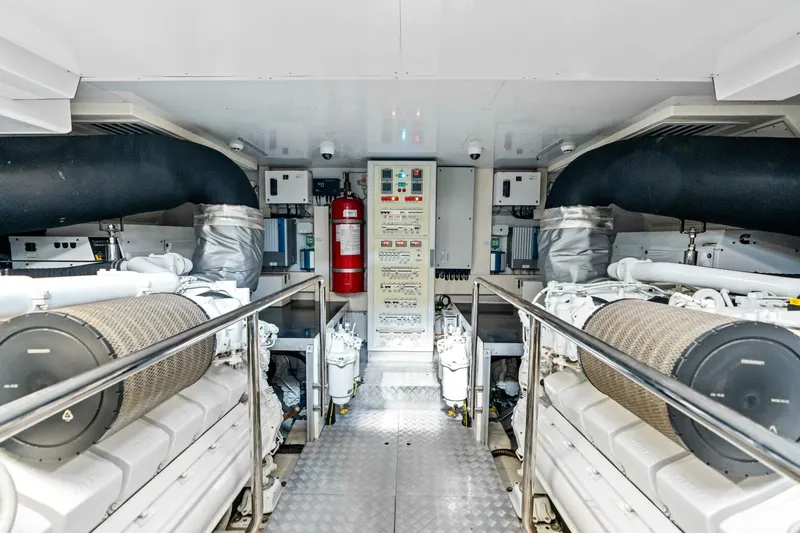 Slide: The Image of Ferretti 920 2021 - 5622612