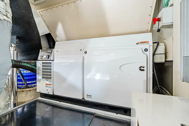 Slide: The Image of Ferretti 920 2021 - 5622615