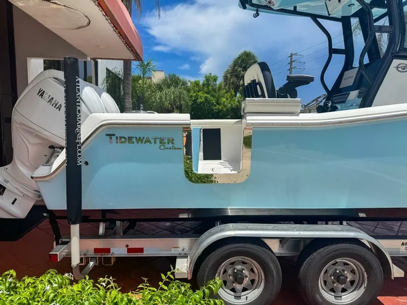 Slide: The Image of Tidewater 256 Adventurer 2024 - 5499573