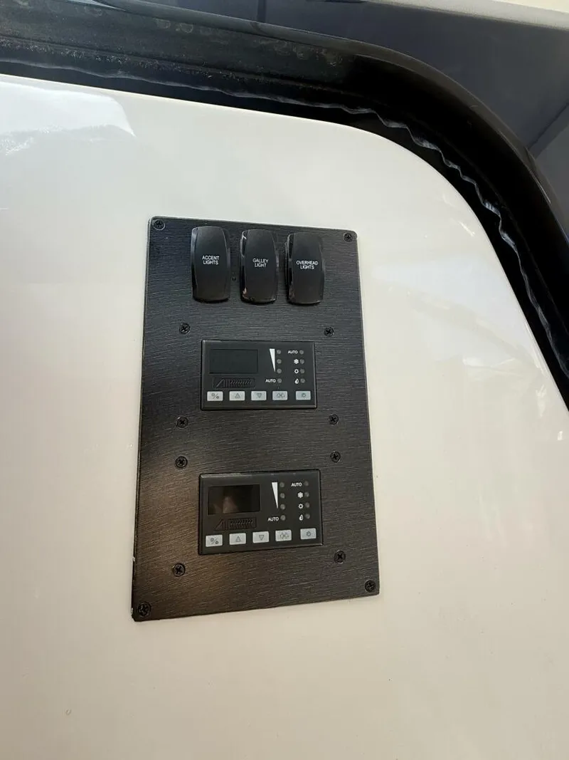 Slide: The Image of Pursuit 365 SCI 2013 - 5500546