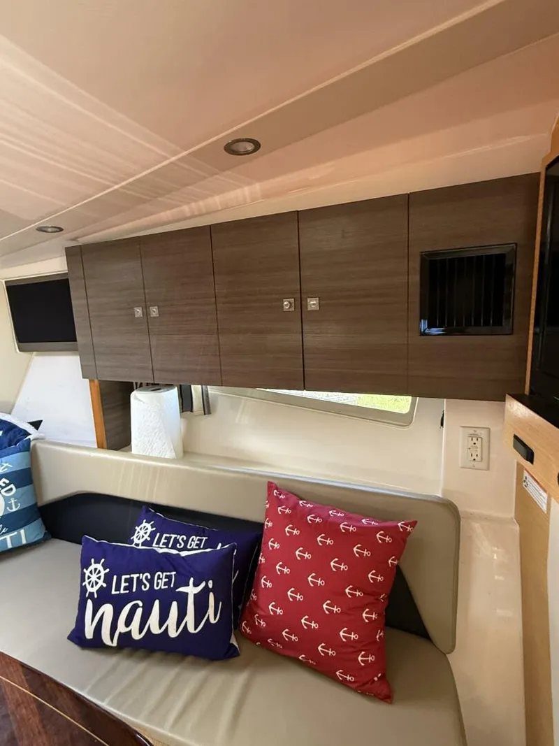 Slide: The Image of Pursuit 365 SCI 2013 - 5500545