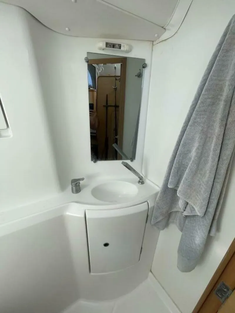 Slide: The Image of Lagoon 380 2016 - 5500266