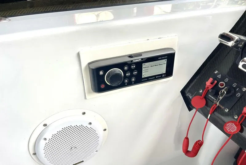 Slide: The Image of Goetz Custom Boats 33 Limo Tender 2008 - 5500400