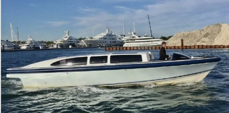 Slide: The Image of Goetz Custom Boats 33 Limo Tender 2008 - 5500412