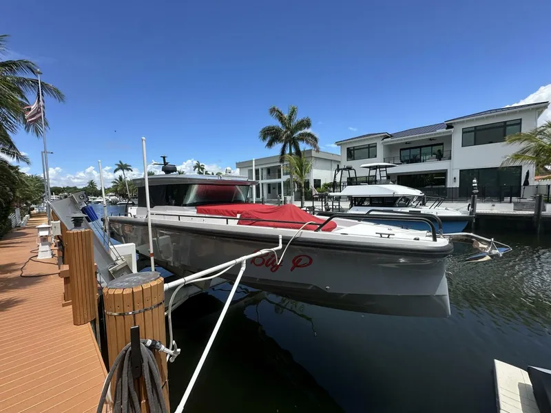 Slide: The Image of Axopar 37 XC Cross Cabin Brabus 2021 - 5511217