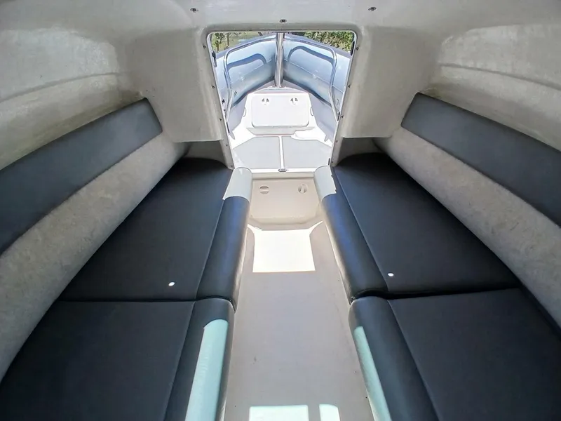 Slide: The Image of Protector 28 Targa 2002 - 5500774