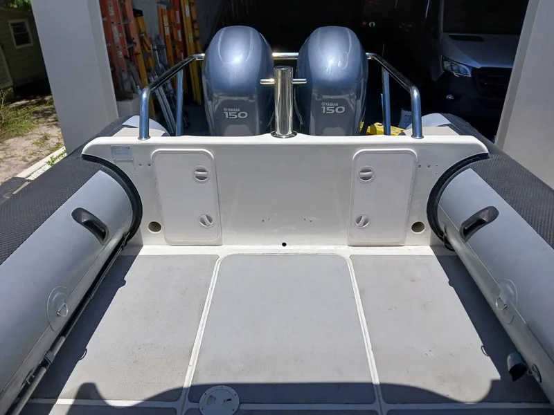 Slide: The Image of Protector 28 Targa 2002 - 5500776