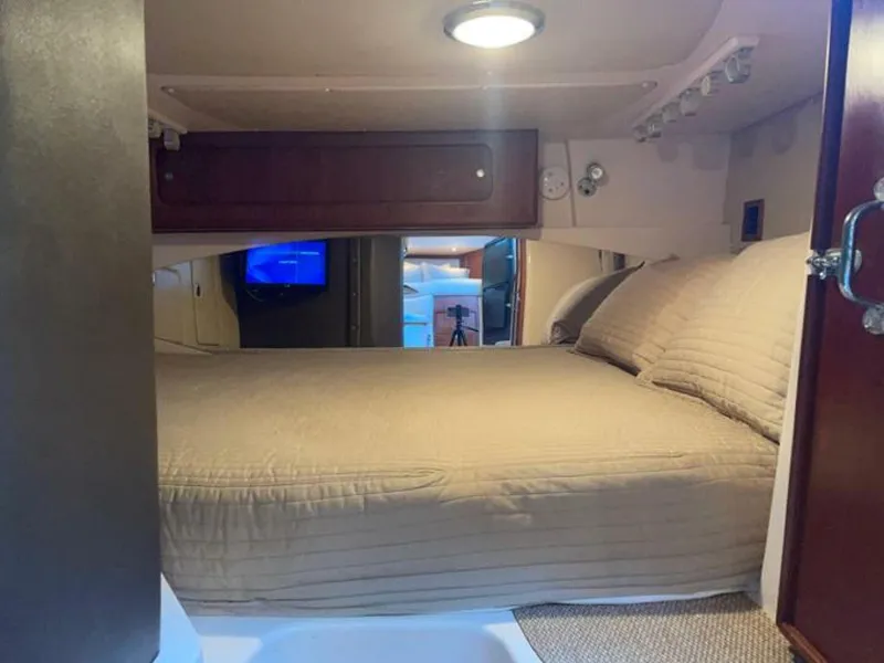 Slide: The Image of Aft Berth - 5501065