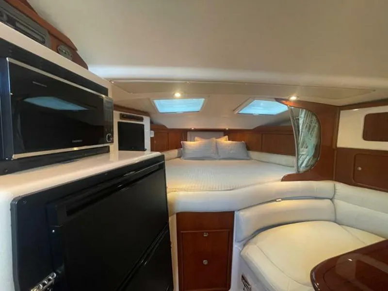 Slide: The Image of Forward Berth - 5501068