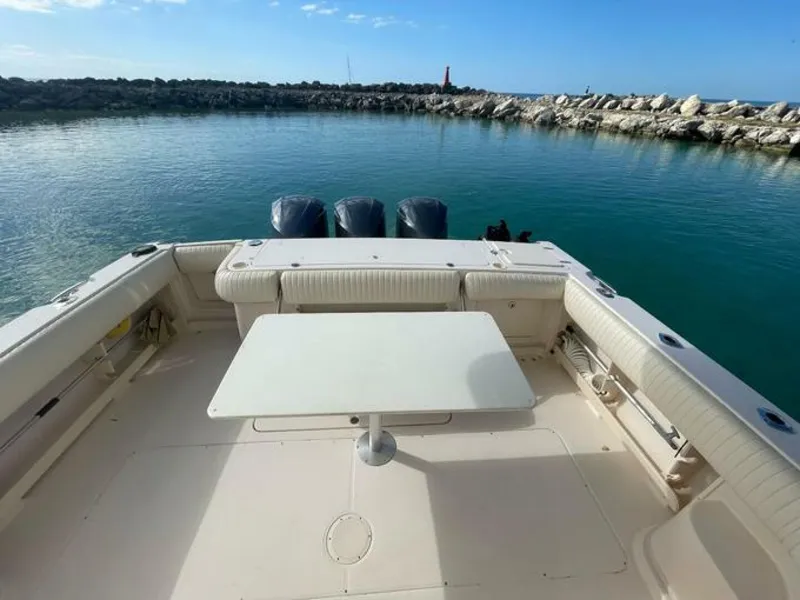 Slide: The Image of Cockpit Table Facing Aft - 5501070