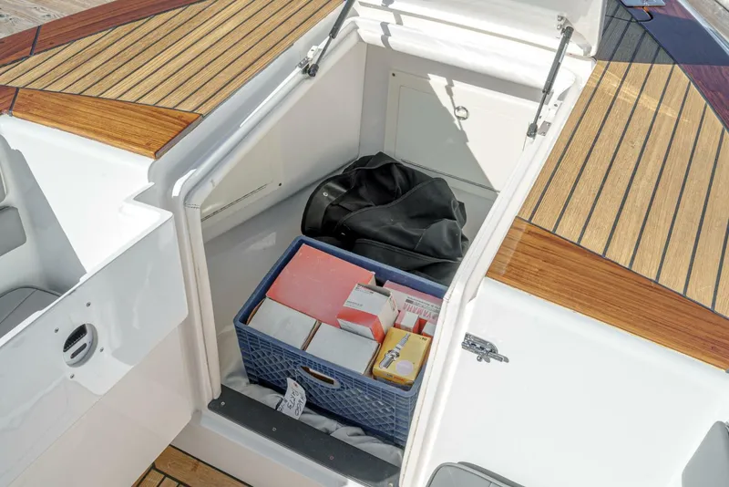 Slide: The Image of Intrepid 37 2007 - 5526863