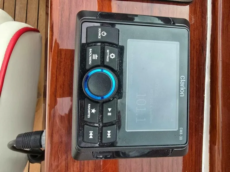 Slide: The Image of Hinckley Yachts Talaria 29R 2007 - 5796717