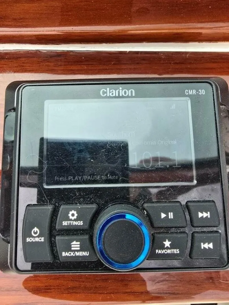 Slide: The Image of Hinckley Yachts Talaria 29R 2007 - 5796718