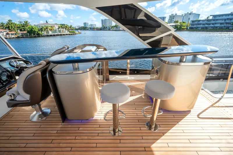 Slide: The Image of Galeon 640 FLY 2026 - 5594126