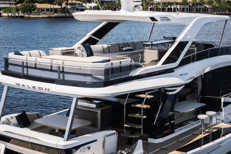 Slide: The Image of Galeon 640 FLY 2026 - 5594109
