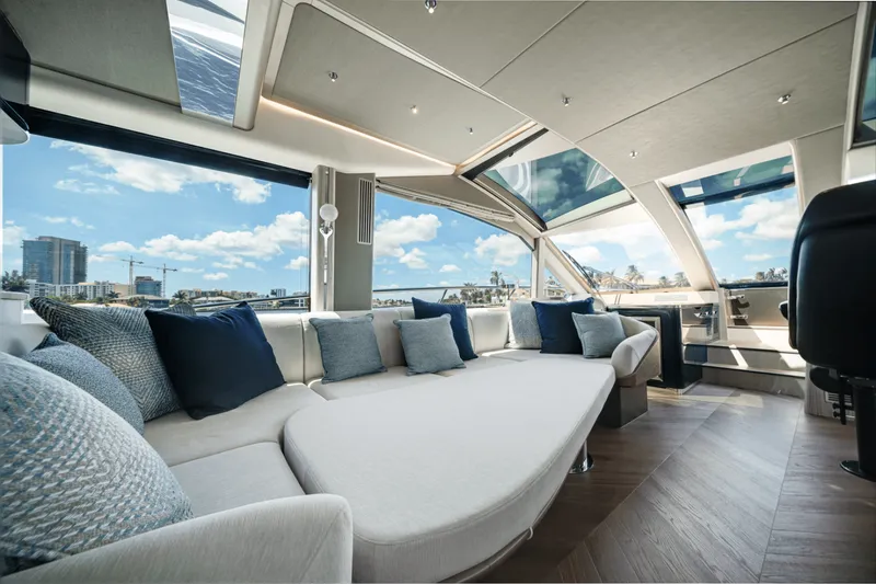 Slide: The Image of Galeon 640 FLY 2026 - 5594172