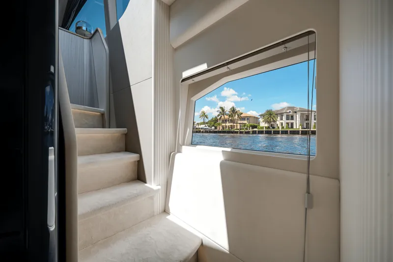 Slide: The Image of Galeon 640 FLY 2026 - 5594197