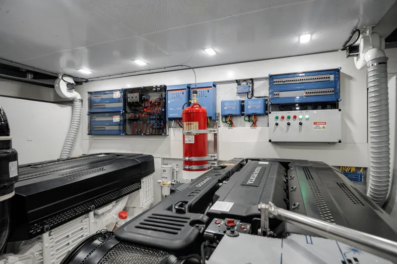 Slide: The Image of Galeon 640 FLY 2026 - 5594198