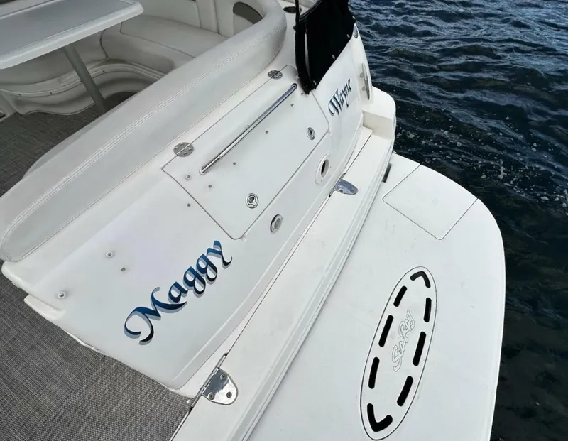 Slide: The Image of Sea Ray 320 Sundancer 2006 - 5501392