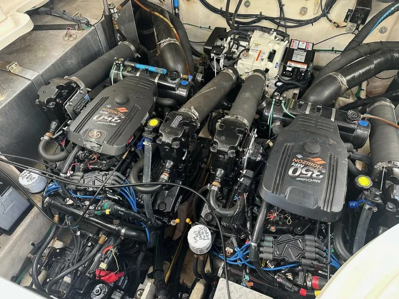 Slide: The Image of Sea Ray 320 Sundancer 2006 - 5501410