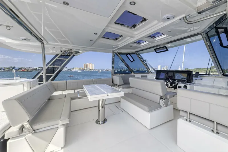 Slide: The Image of Aquila 54 2023 - 5501451