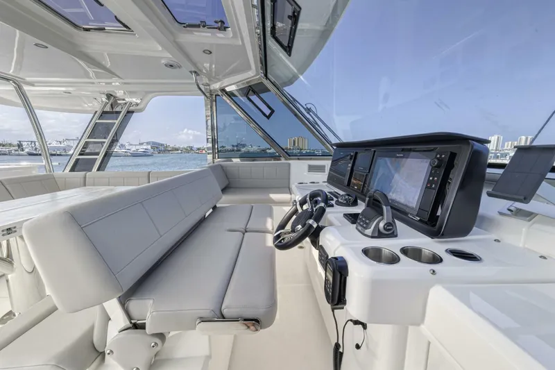 Slide: The Image of Aquila 54 2023 - 5501458