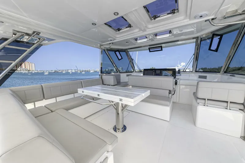 Slide: The Image of Aquila 54 2023 - 5501461