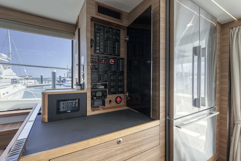 Slide: The Image of Aquila 54 2023 - 5501508