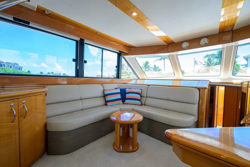 Slide: The Image of Salon - 5501853