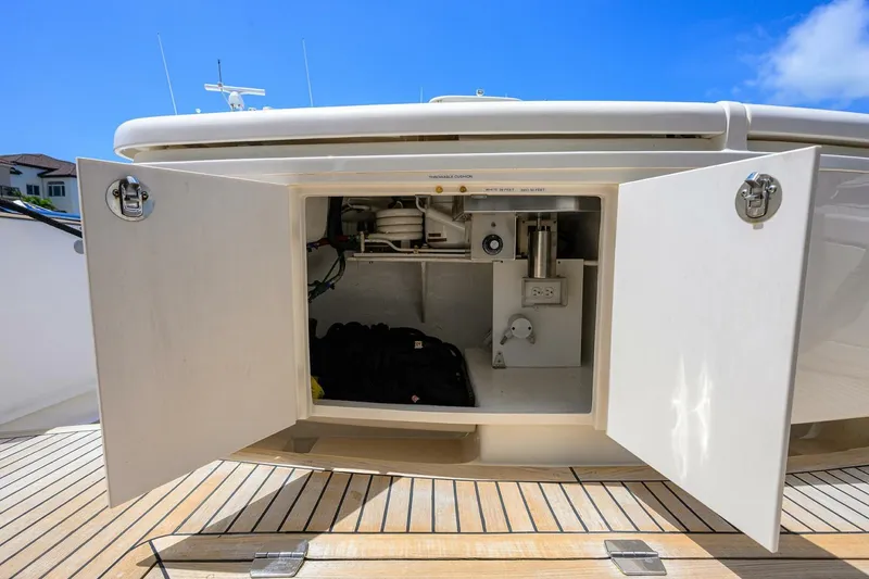 Slide: The Image of Cockpit - 5501940