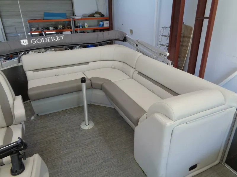 Slide: The Image of Godfrey Sweetwater 1880 FX 2023 - 5502161