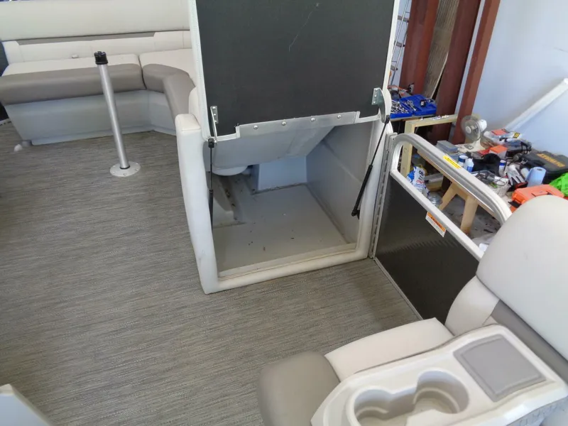 Slide: The Image of Godfrey Sweetwater 1880 FX 2023 - 5502156