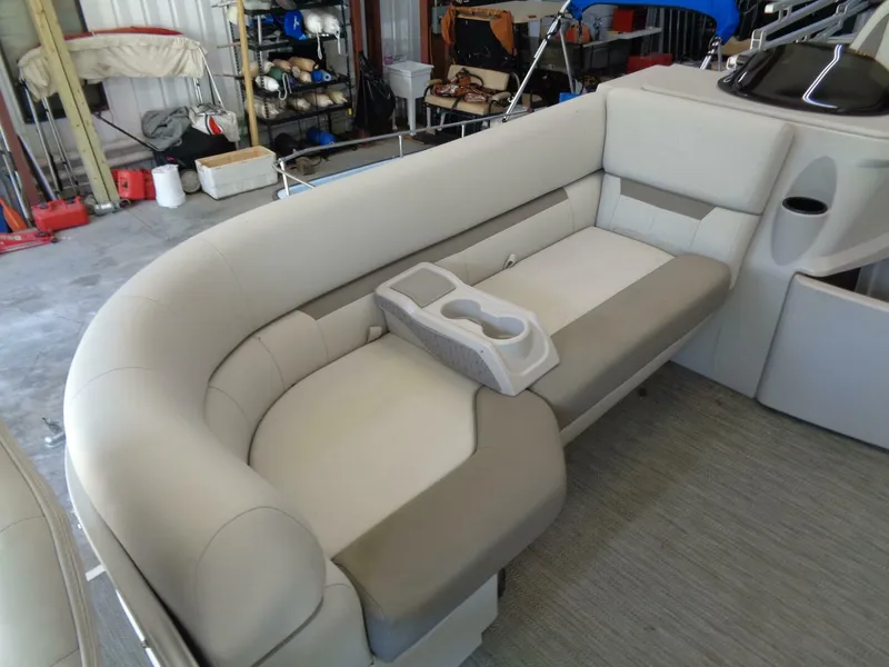 Slide: The Image of Godfrey Sweetwater 1880 FX 2023 - 5502159