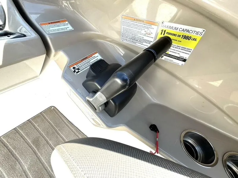 Slide: The Image of Yamaha 242 Limited S 2013 - 5502377