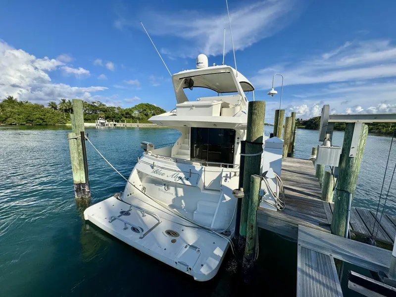 Slide: The Image of Transom 2004 Marquis 59 Motor Yacht - 5502820