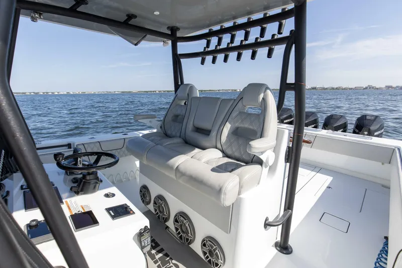 Slide: The Image of 2022 44_ Contender 44 ST One More Helm Seats (5) - 5502692