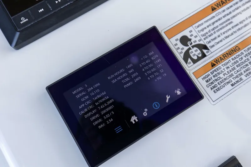 Slide: The Image of 2022 44_ Contender 44 ST One More Electronics (6) - 5502686