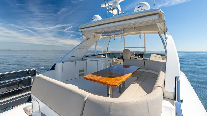 Slide: The Image of Absolute Navetta 58 2019 - 5502929