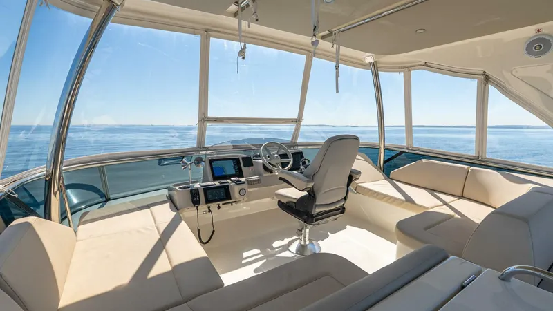 Slide: The Image of Absolute Navetta 58 2019 - 5502931