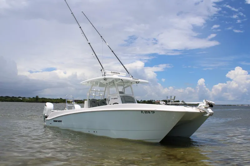 The Image of Twin Vee 38- Starboard Profile 2023 Twin Vee 28 - 5503154