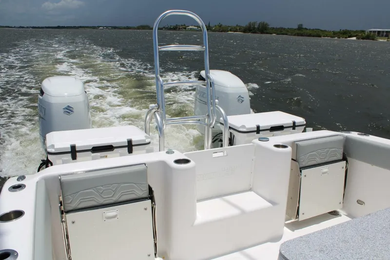 Slide: The Image of Twin Vee 38- Aft with Engines 2023 Twin Vee 28 - 5503176