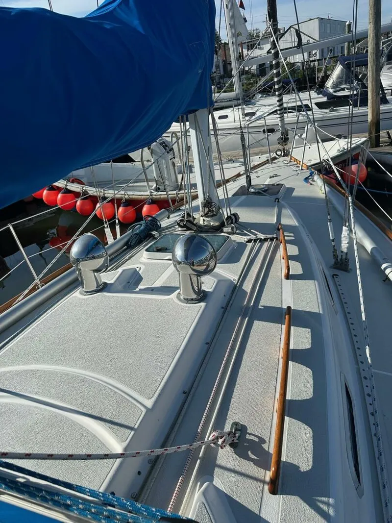 Slide: The Image of Tartan 31 1988 - 5503250