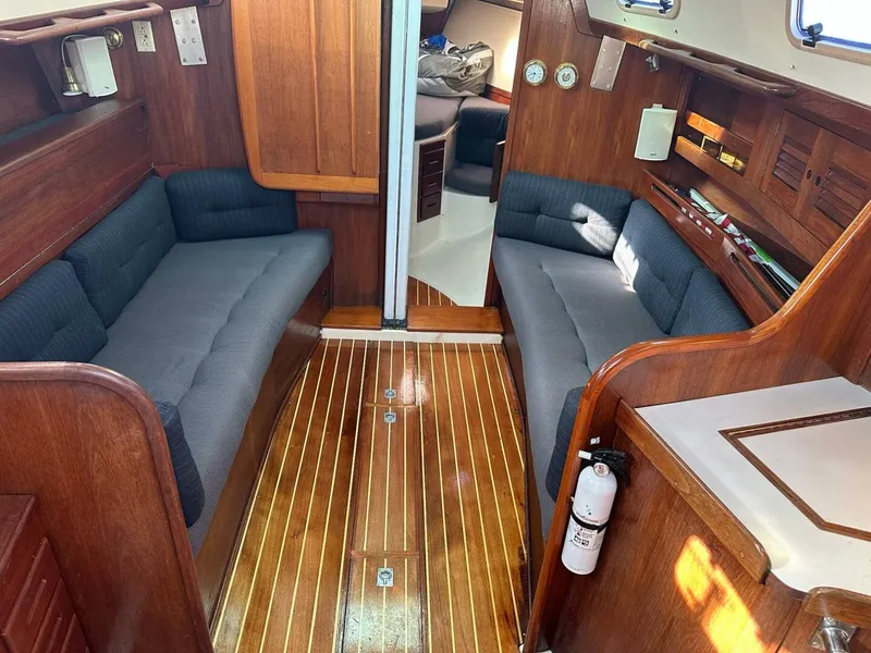 Slide: The Image of Tartan 31 1988 - 5503261