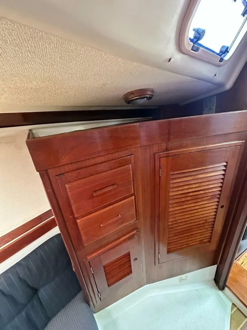 Slide: The Image of Tartan 31 1988 - 5503279