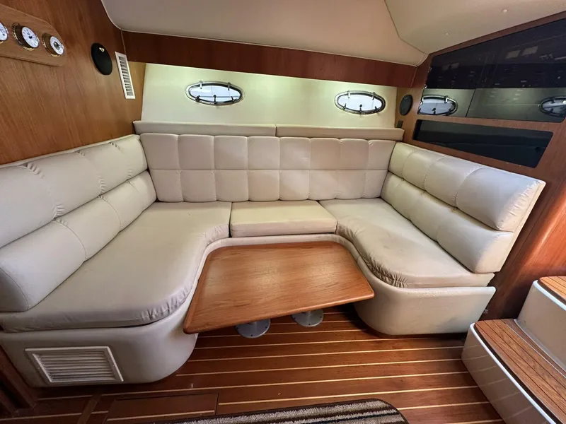 Slide: The Image of Tiara 3500 Open 1998 - 5503410