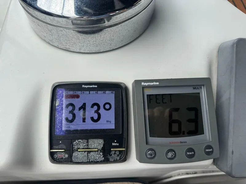 Slide: The Image of Beneteau 473 2005 - 5503647