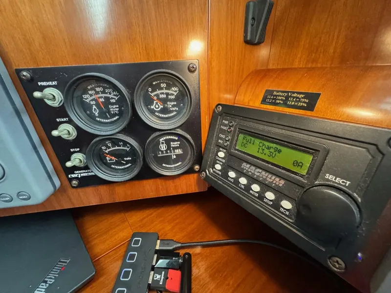 Slide: The Image of Beneteau 473 2005 - 5503692