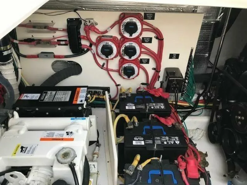 Slide: The Image of Cruisers 340 Express 2004 - 5503578