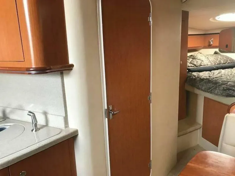 Slide: The Image of Cruisers Yachts 340 Express 2004 - 5503556